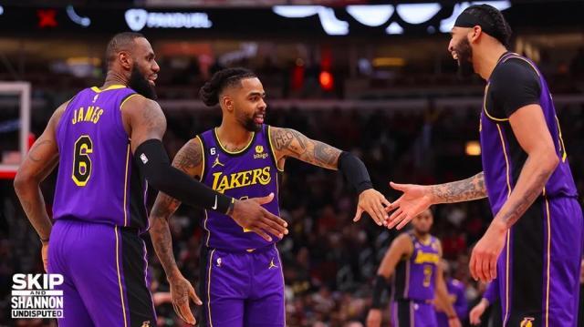 乐鱼平台-湖人复仇公牛重回西部前八,浓眉感慨球队终于完整